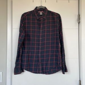 Tommy Hilfiger blue and red shirt size small